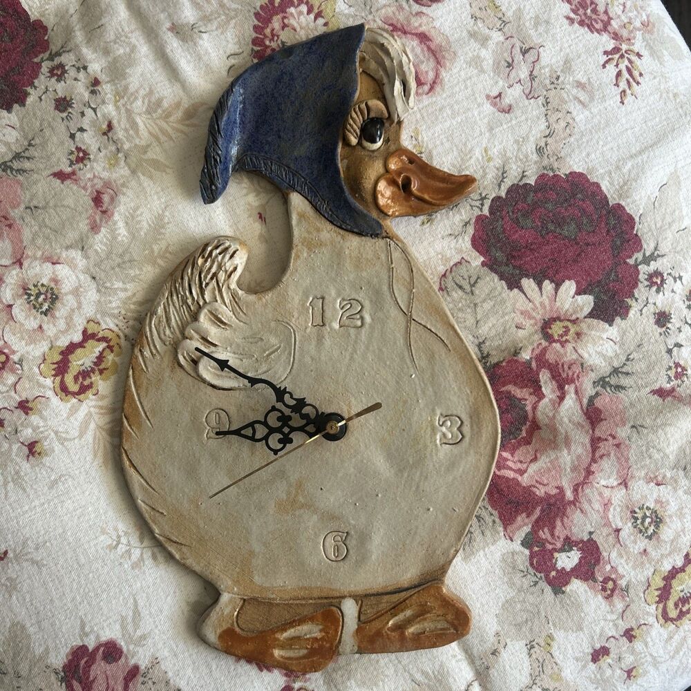 Vtg Handmade Ceramic Goose Wall Clock Cottage Country Grandma Quirky Geese